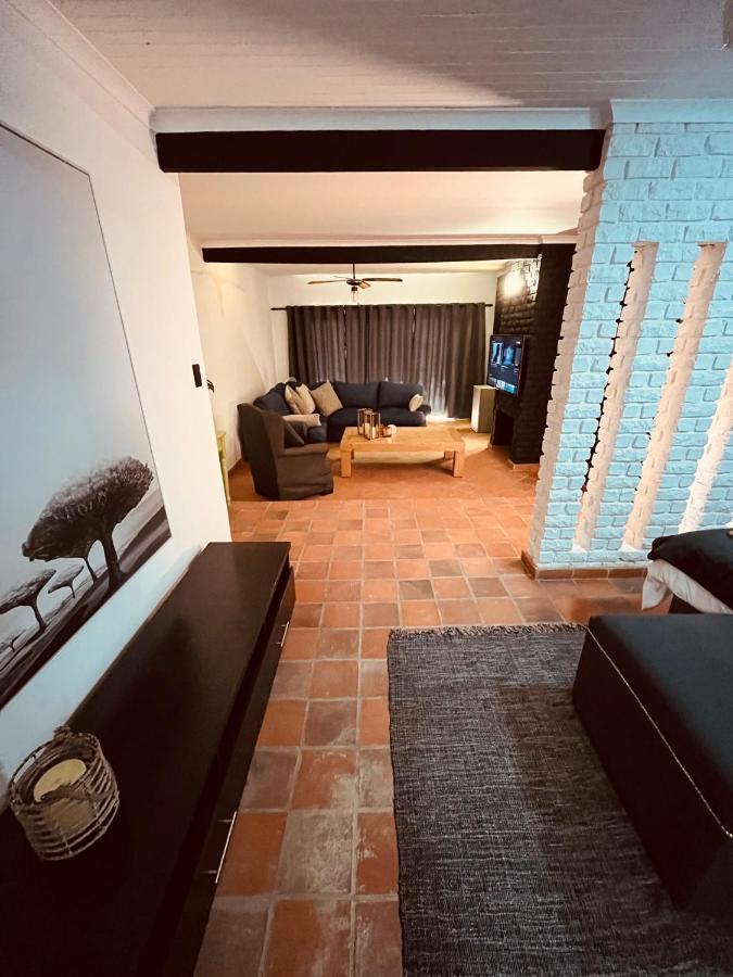 The Hart House Bed & Breakfast Hartbeespoort Ngoại thất bức ảnh