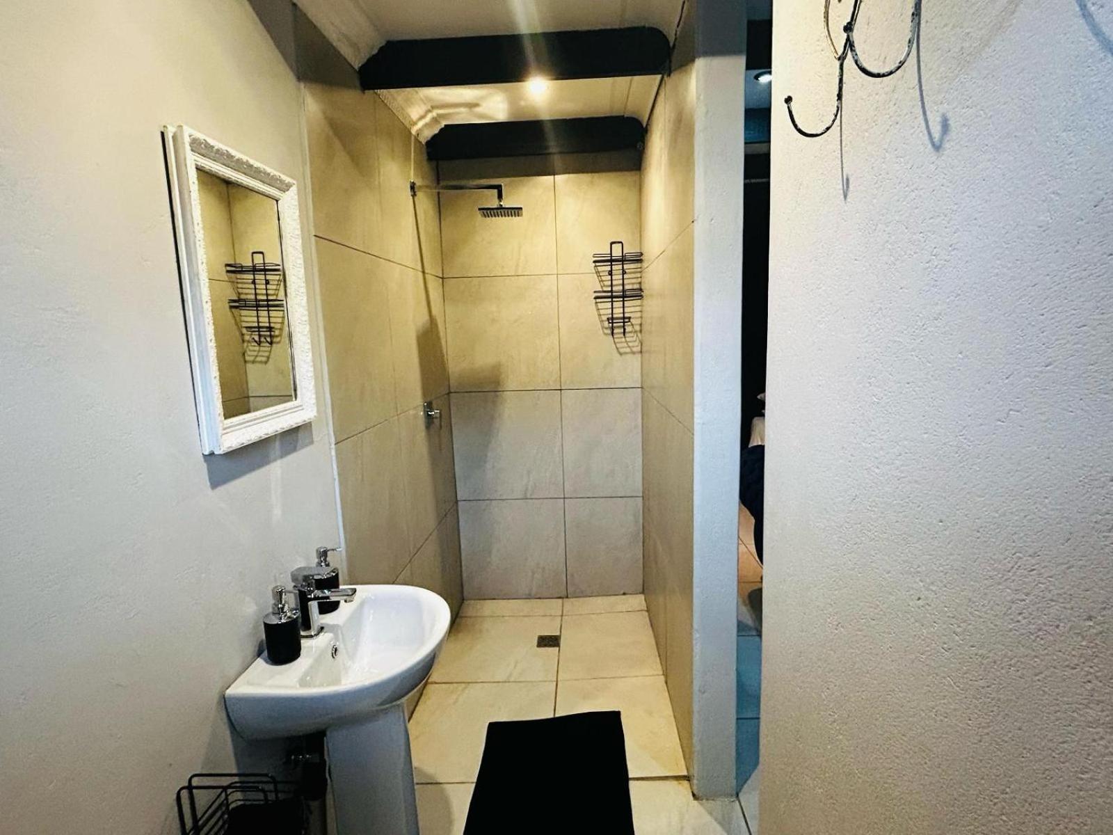 The Hart House Bed & Breakfast Hartbeespoort Ngoại thất bức ảnh
